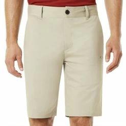 Oakley Chino Icon Shorts -Golf Sales Store oakley chino icon short rye 01 09586.1632511764