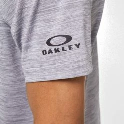 Oakley Contender Heather Polo 10 Oakley Contender Heather Polo -Golf Sales Store oakley contender heather polo light grey heather 03 64929.1632243712