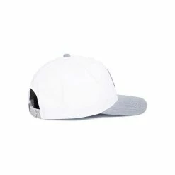 Travis Mathew Holiday SZN Hat -Golf Sales Store travis mathew holiday szn hat white 03 32783.1671651399